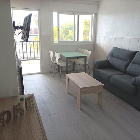 Apartamento Con Terraza Privada Y Piscinas บินารอส ภายนอก รูปภาพ